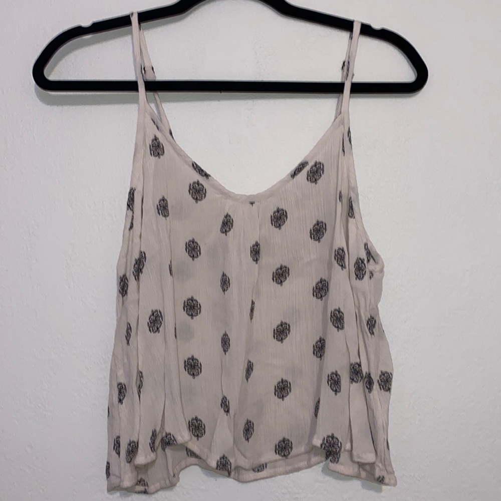white flowy cropped tank top